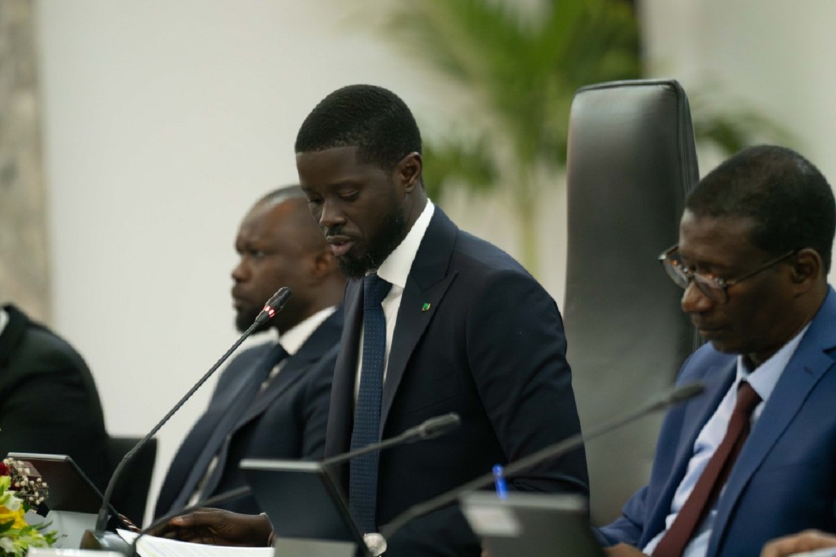 Sénégal Bassirou Diomaye Faye a choisi entre la Cédéao et lAES